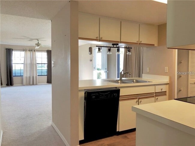 Building Photo - 2922 W Fox Squirrel Dr