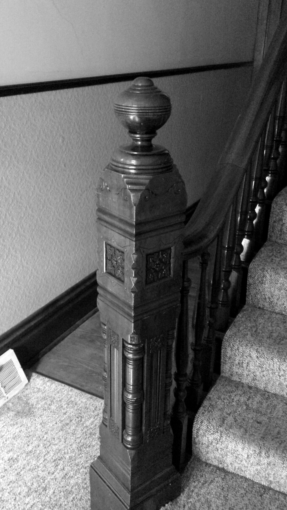 Original Woodwork - 635 5th St