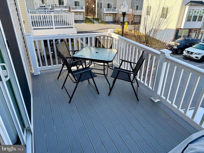 Building Photo - 7515 Mundell Rd