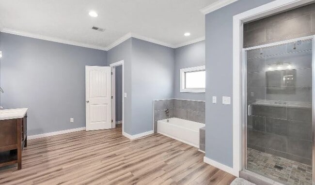Building Photo - 177 Charles Latham Dr
