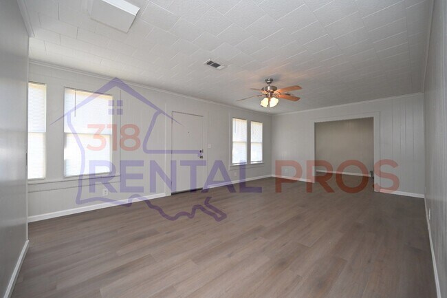 Building Photo - 722 Highway 3061