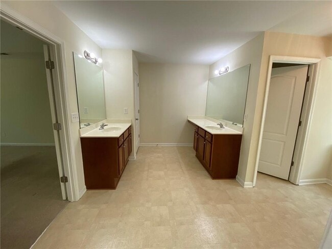 Building Photo - 2146 Peach Shoals Cir