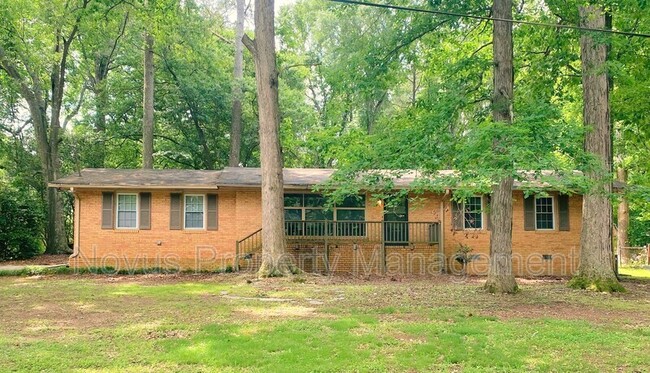 Primary Photo - 60 Don Rich Dr