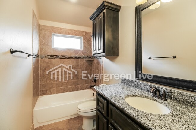 Building Photo - 6513 Bentley Dr