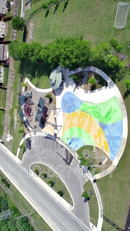 Building Photo - 3870 Trail de Paris