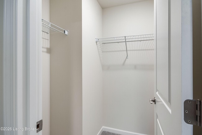 Building Photo - 16956 Aiken Rdg Cir