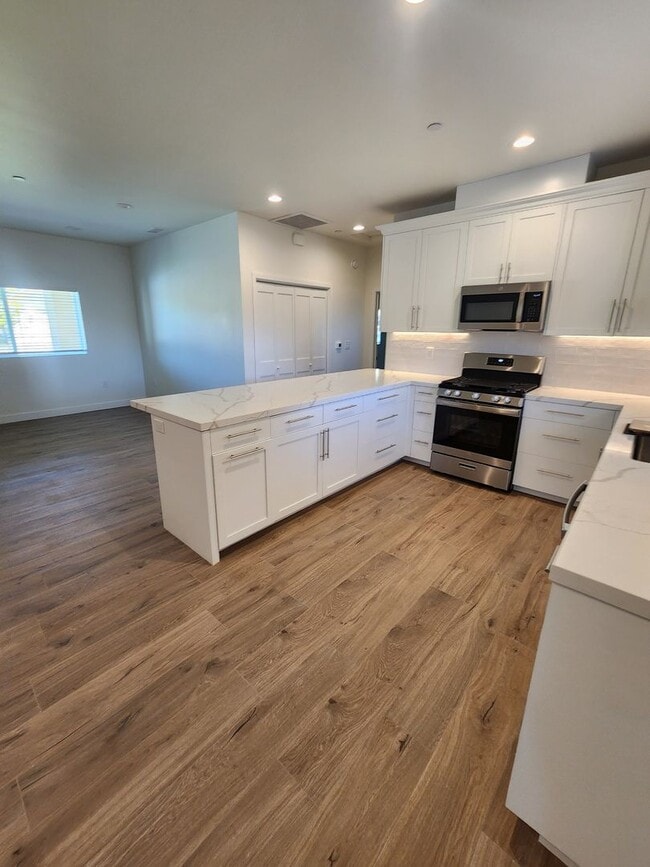 Building Photo - Gorgeous Brand New Home in Nipomo