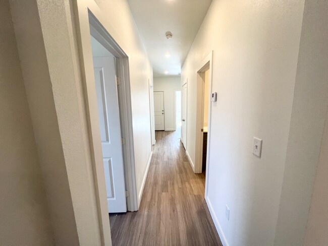 Building Photo - 5527 Itasca St