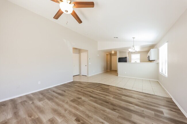 Building Photo - 11335 W Crestbrook Dr