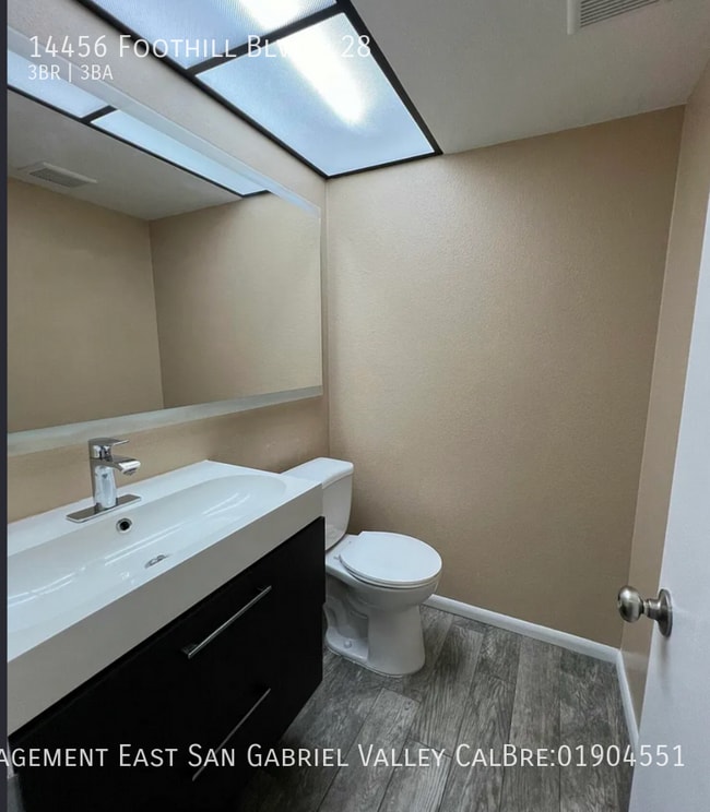 Building Photo - 14456 Foothill Blvd