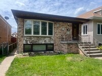 Building Photo - 5712 N Avondale Ave
