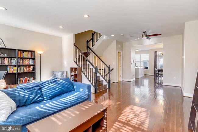 Building Photo - 2342 Huntington Station Ct