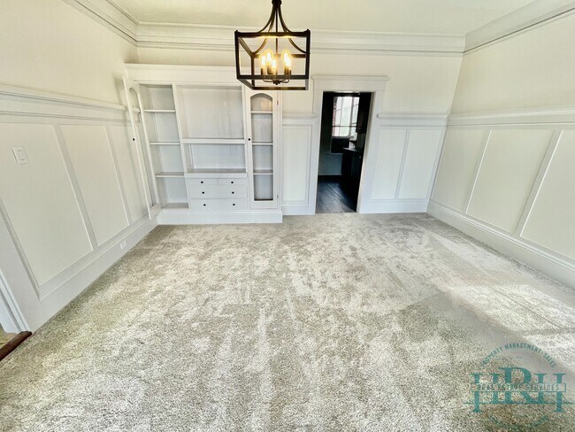 Building Photo - 330 23rd Ave