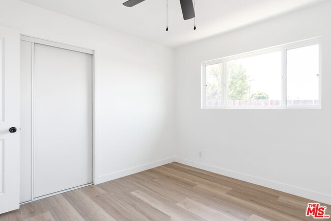 Building Photo - 1020 Larker Ave