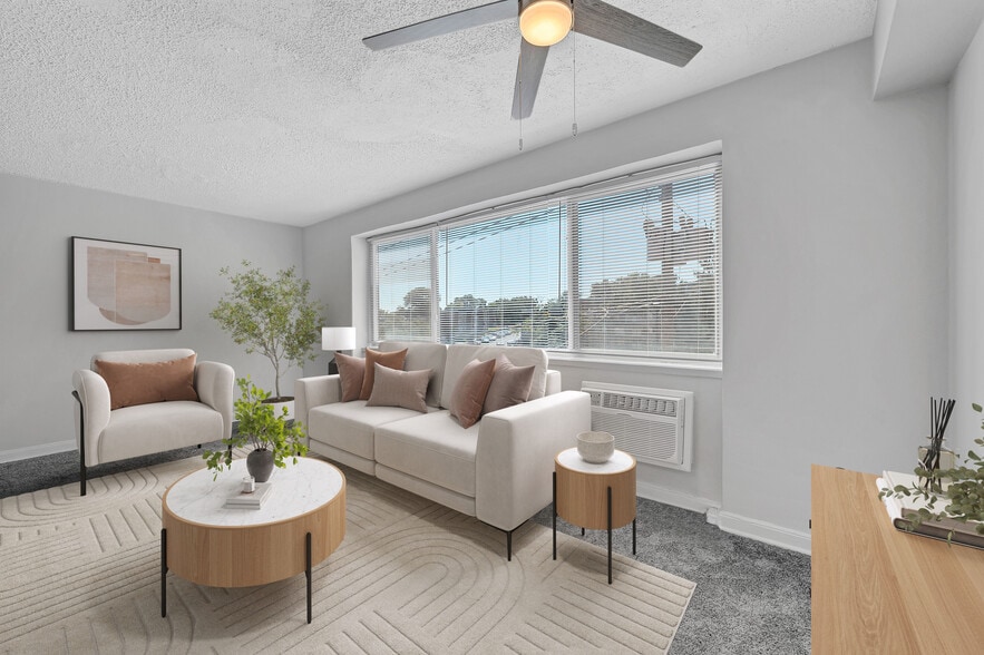 Primary Photo - Friendship Crossing