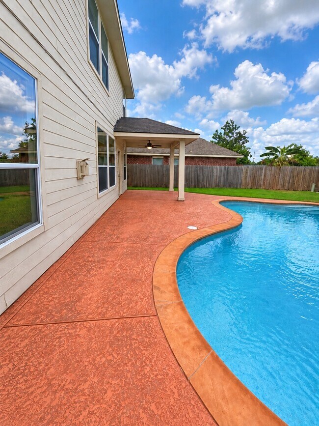 Building Photo - 17322 Brookhollow Mist Ct