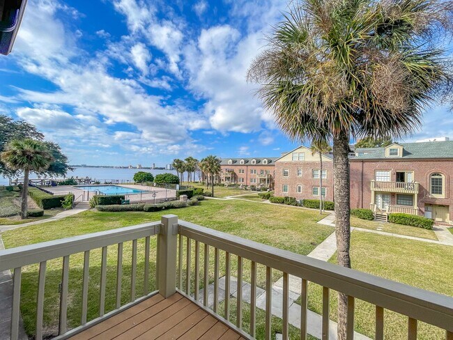 Building Photo - Charming Condo in Historic San Marco with River Views