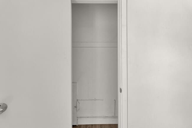 Building Photo - New remodeled in the heart of downtown PHX