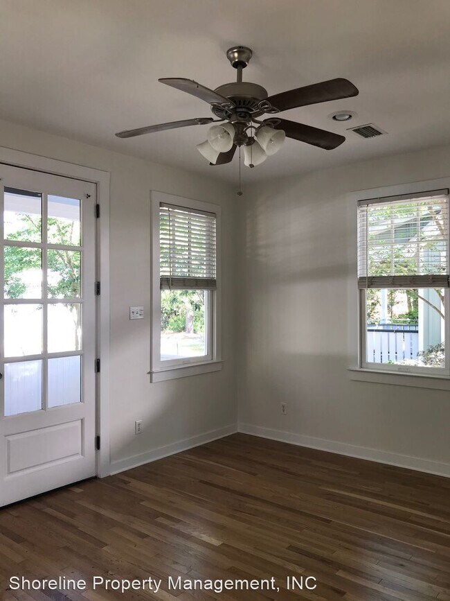 Building Photo - 2 br, 1 bath House - 605 Cottage Square Lane