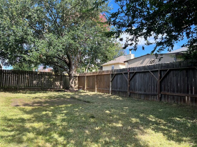 Building Photo - 17314 Glenmorris Dr
