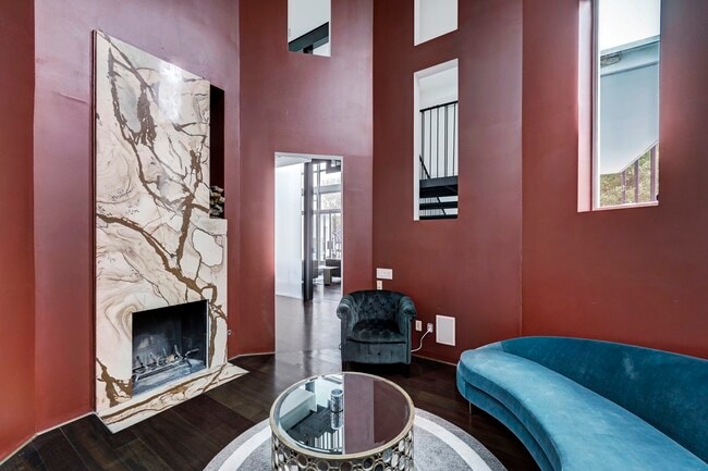 Building Photo - 2200 Harvard St