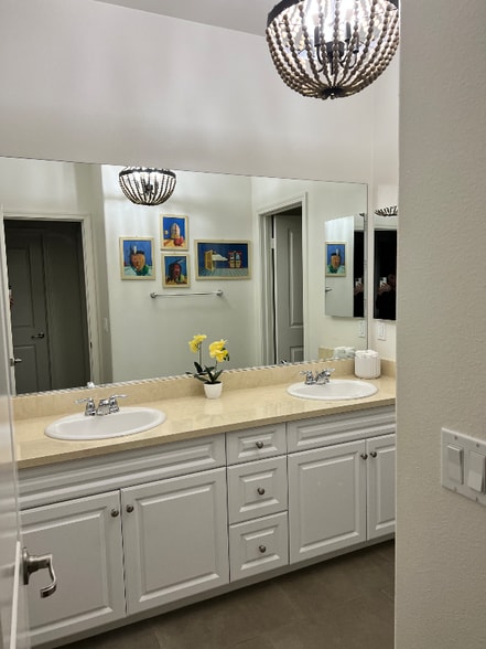 Building Photo - 1375 Dolomite Way