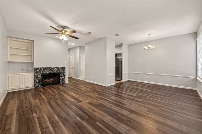 Building Photo - 1103 Dulles Ave