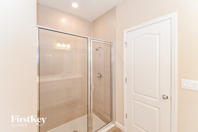 Building Photo - 1544 Mathews Manor Dr