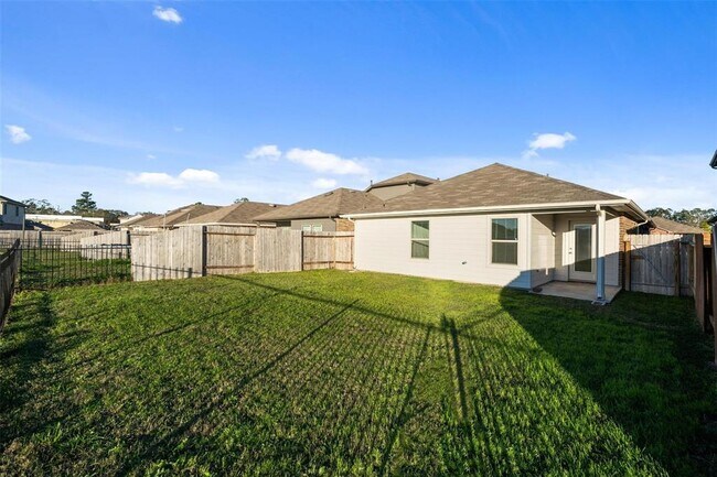 Building Photo - 14428 Sugar Pines Dr
