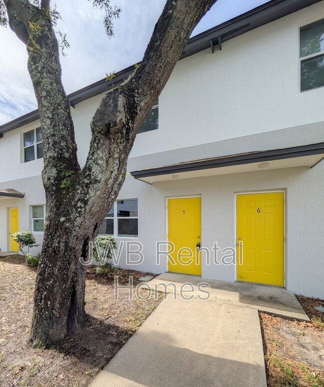 Building Photo - 2851 Yellow Pine Ct