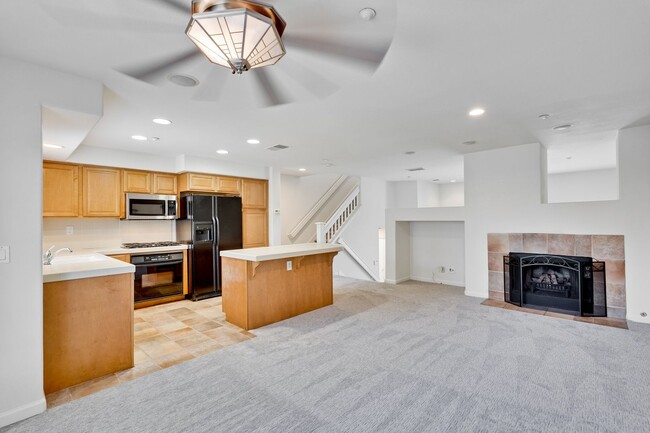 Building Photo - 3013 Goodacre Ct