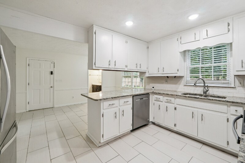 Building Photo - 1416 Manchester Ct SW