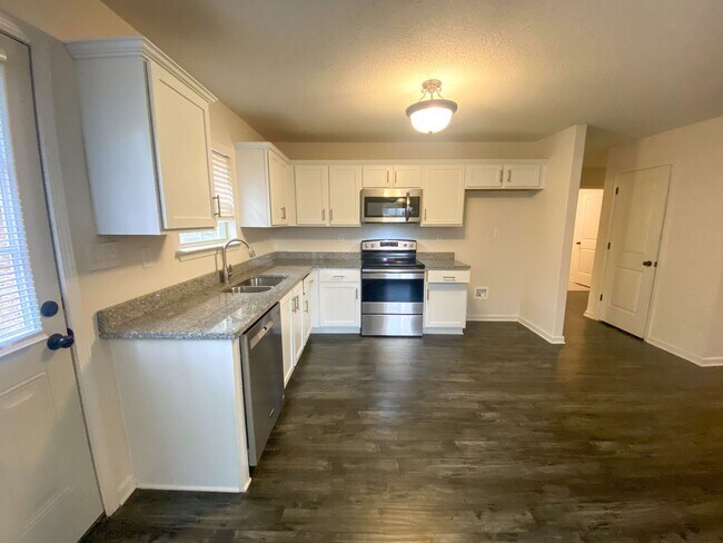 Building Photo - 4 bed, 3 bath built in 2021 in Somerville