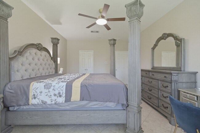 Building Photo - 14535 Mountain Cliff Ln