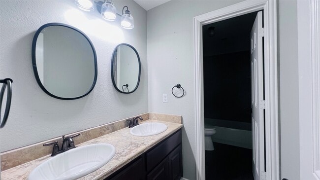 Building Photo - 9711 Dill Canyon Ln