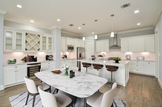 Building Photo - 2511 Judiway St