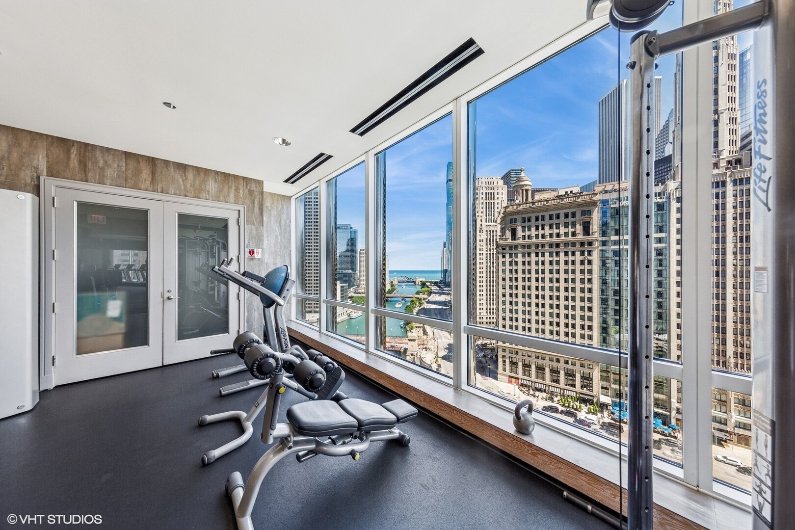 Building Photo - 401 N Wabash Ave