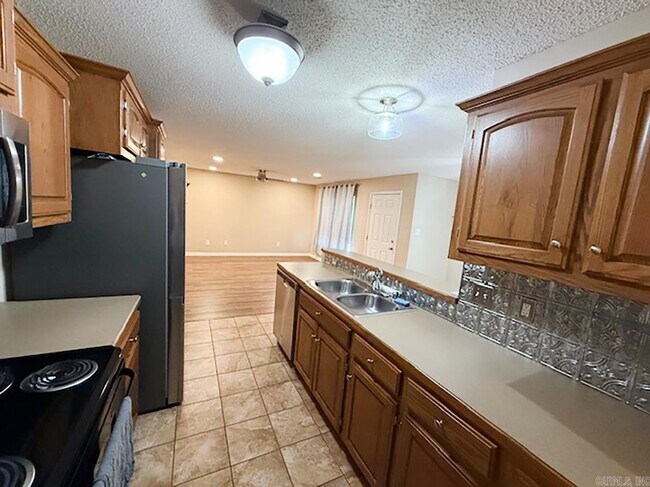 Building Photo - 4853 Tall Grass Dr