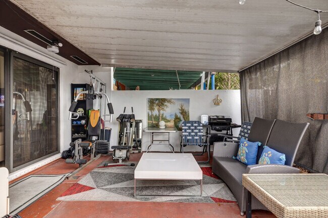 Building Photo - 5310 SW 138th Pl