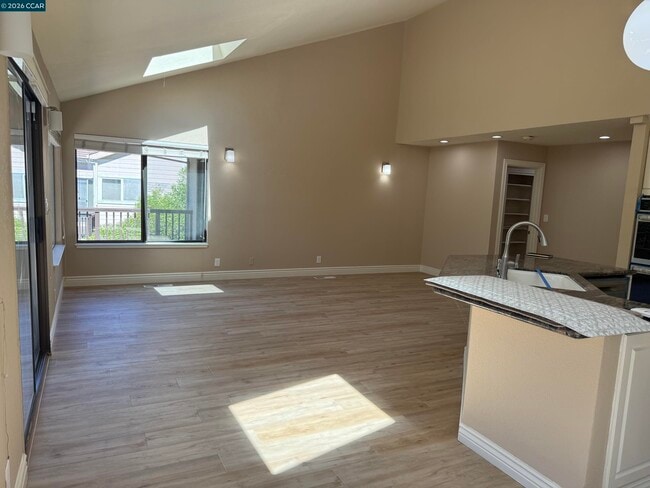 Building Photo - 671 Ironbark Cir