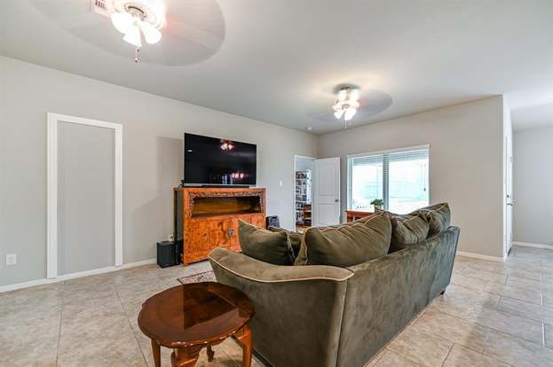 Building Photo - 29331 Dunns Creek Ct