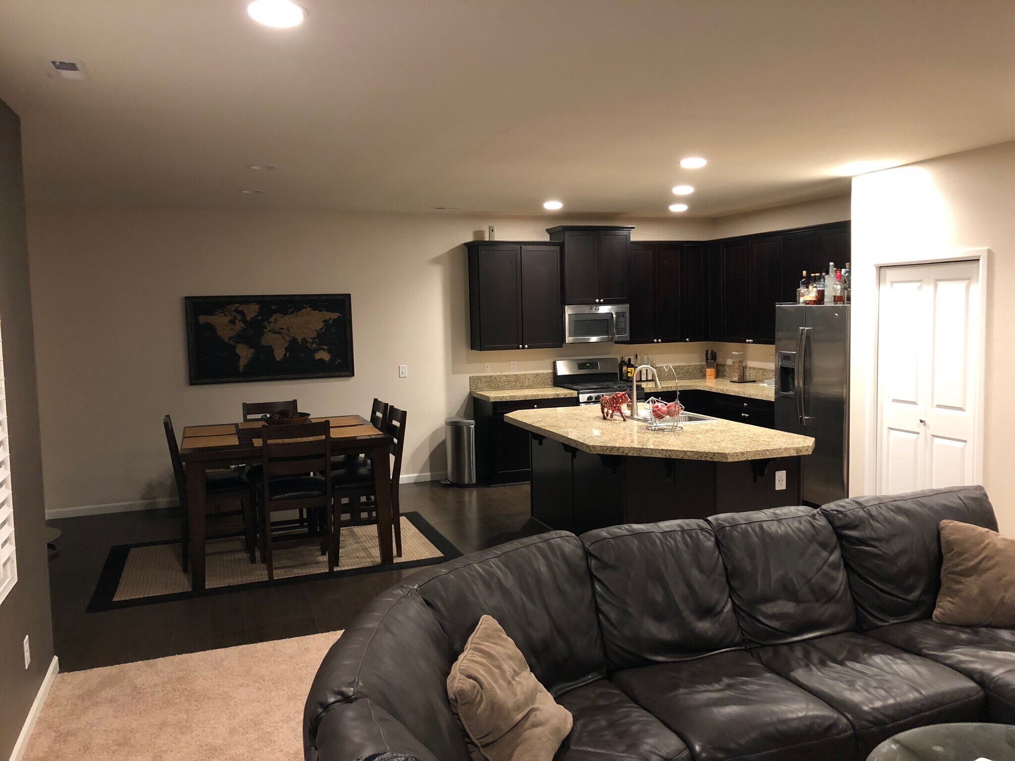 Perfect Dining and Kitchen Space for a Family - 7919 165th St Ct E