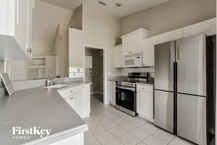 Building Photo - 1393 Pine Song Dr