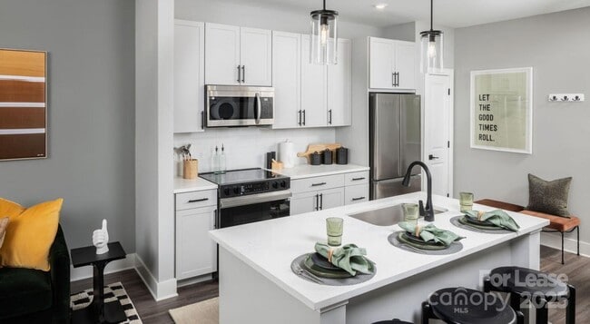 Building Photo - 120 Matheson Ave