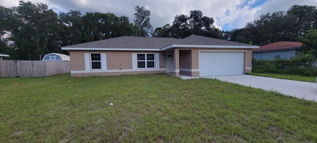 Building Photo - 3/2 Home No HOA Located In Ocala
