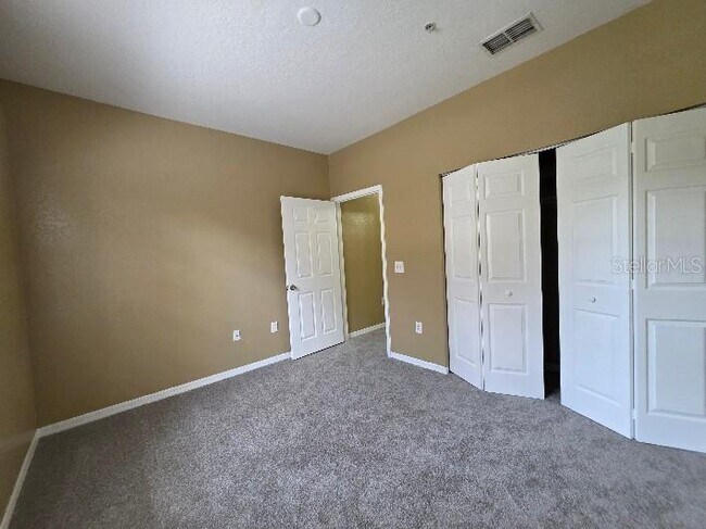 Building Photo - 873 Grand Regency Pointe