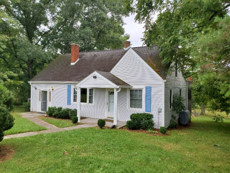 Building Photo - 216 Gold Field Rd NE