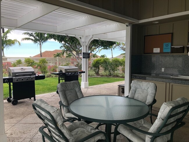 Building Photo - Spacious Ocean View 2 Bedroom condo Featuring a Loft in Kona Sea Villas