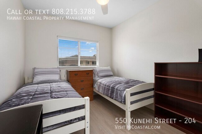 Building Photo - 550 Kunehi St