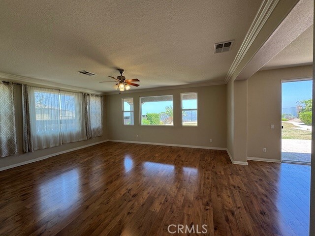 Building Photo - 16034 Skyridge Dr